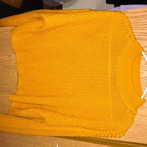 Mid turtle neck sweater